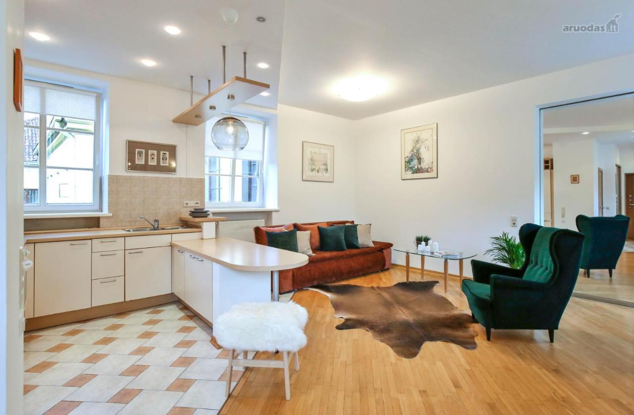 S3 Apartments Heart Of Old Town ヴィリニュス エクステリア 写真